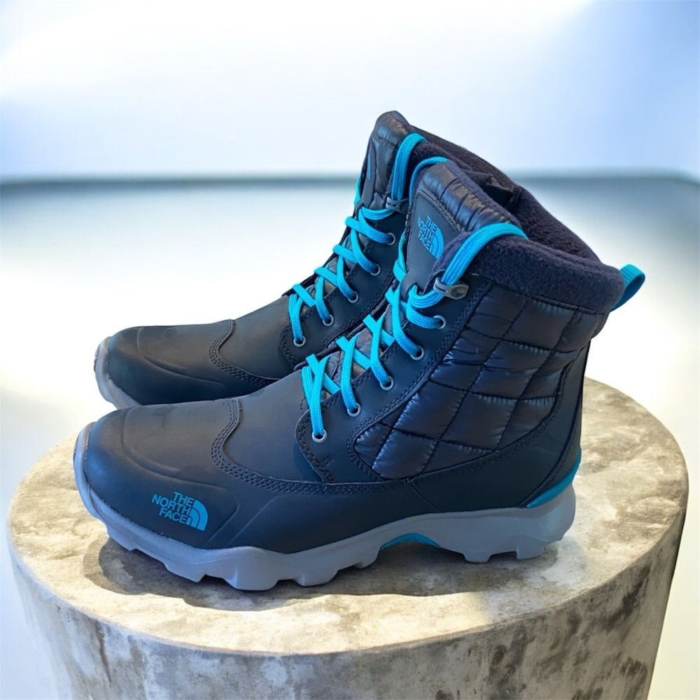 The North Face Thermoball Zip-Up Boots Women’s 10.5 Quilted